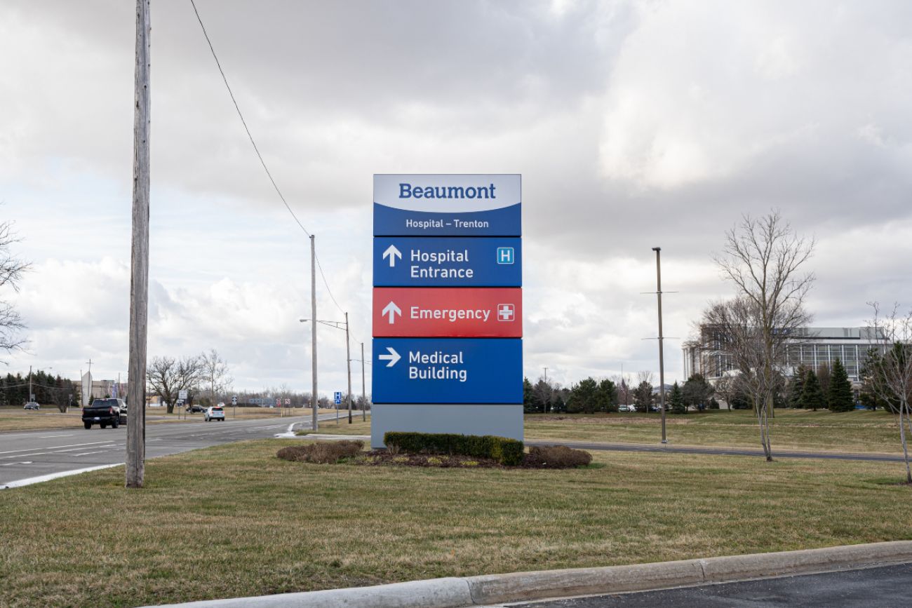 Hospital sign