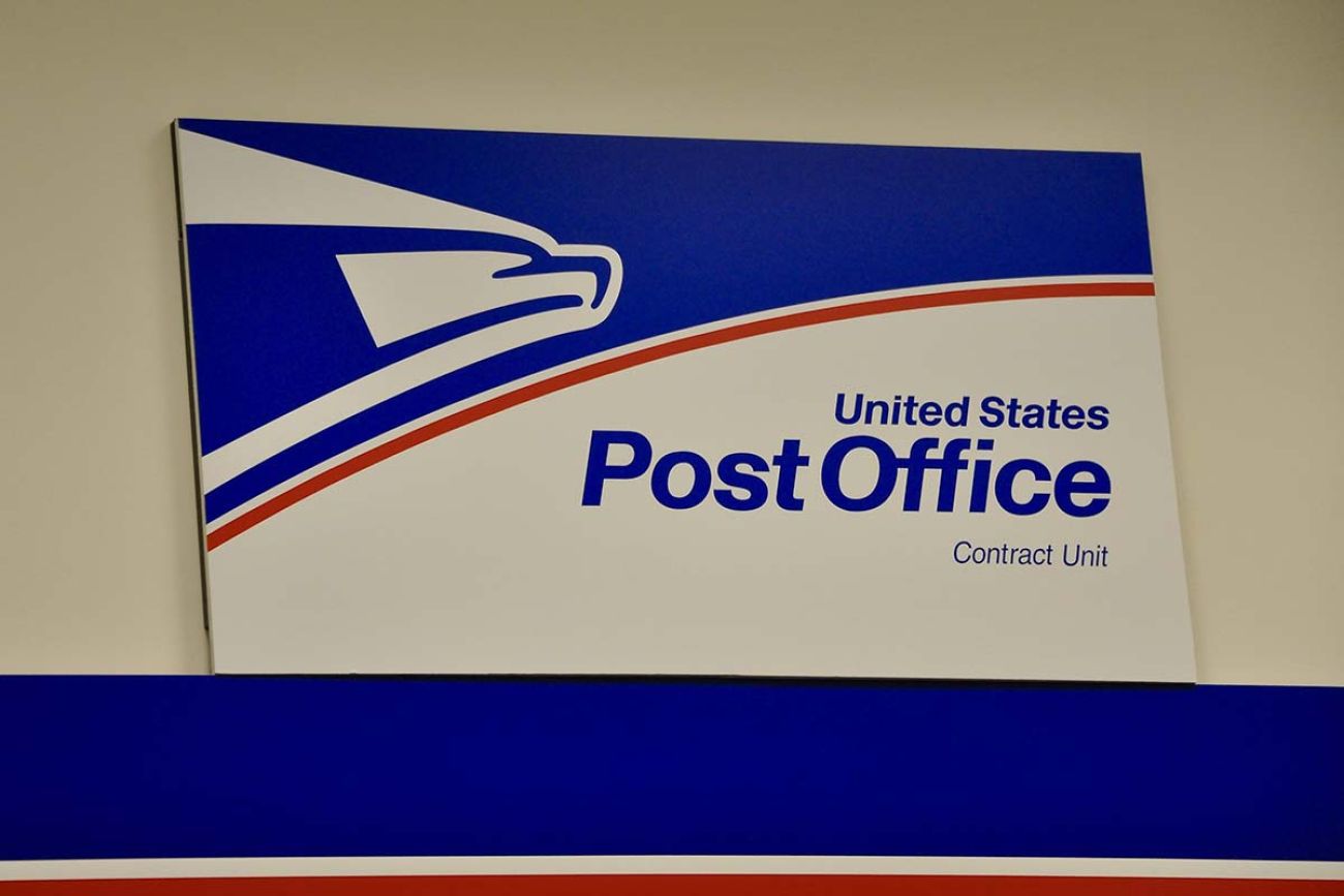 Signboard of United States post office at Millenia mall in Orlando.