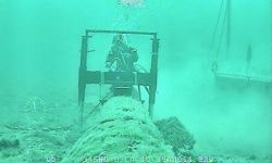 diver on Line 5 pipeline